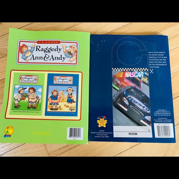 Coloring books - Picture 2 of 2